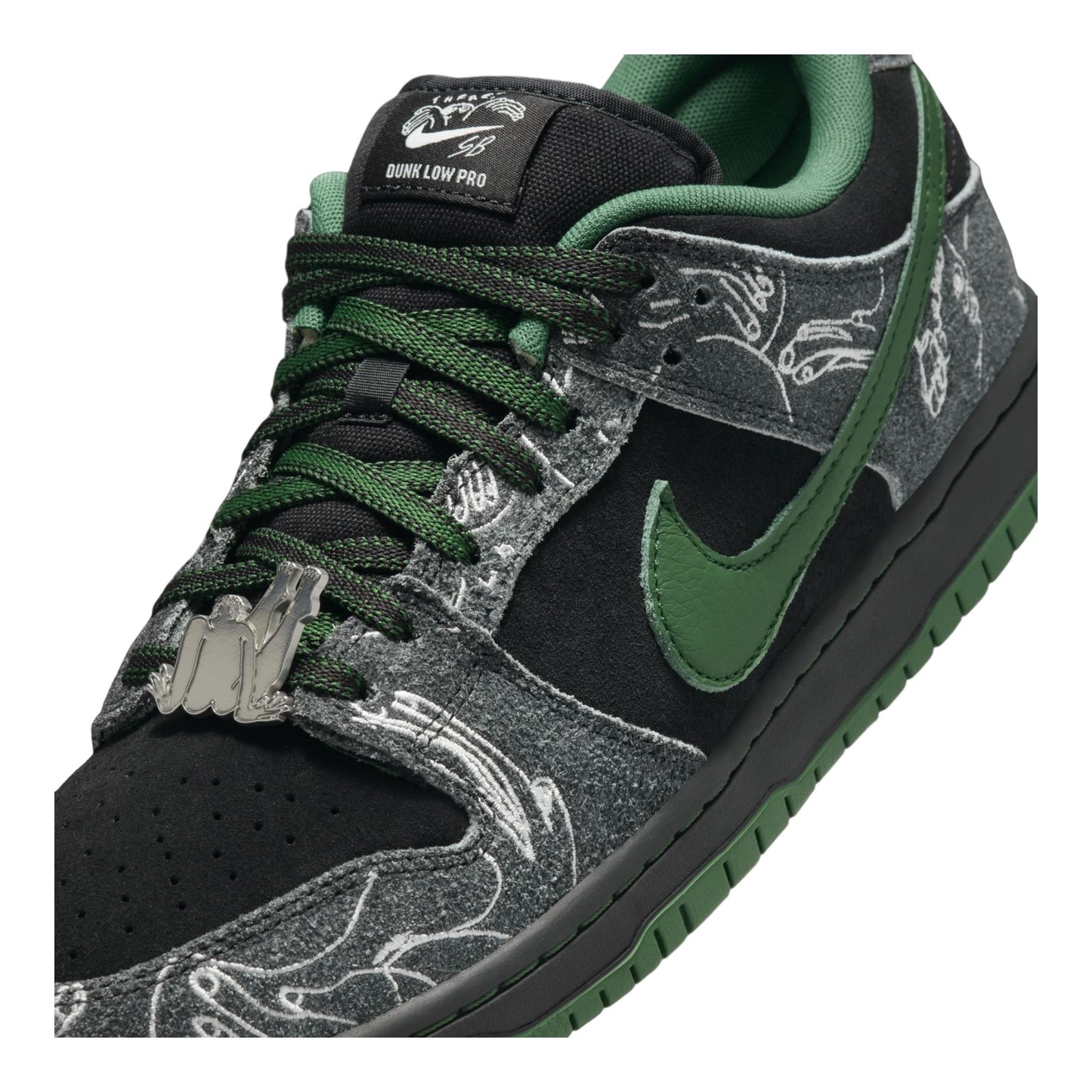 Nike SB Dunk Low  - There Skateboards