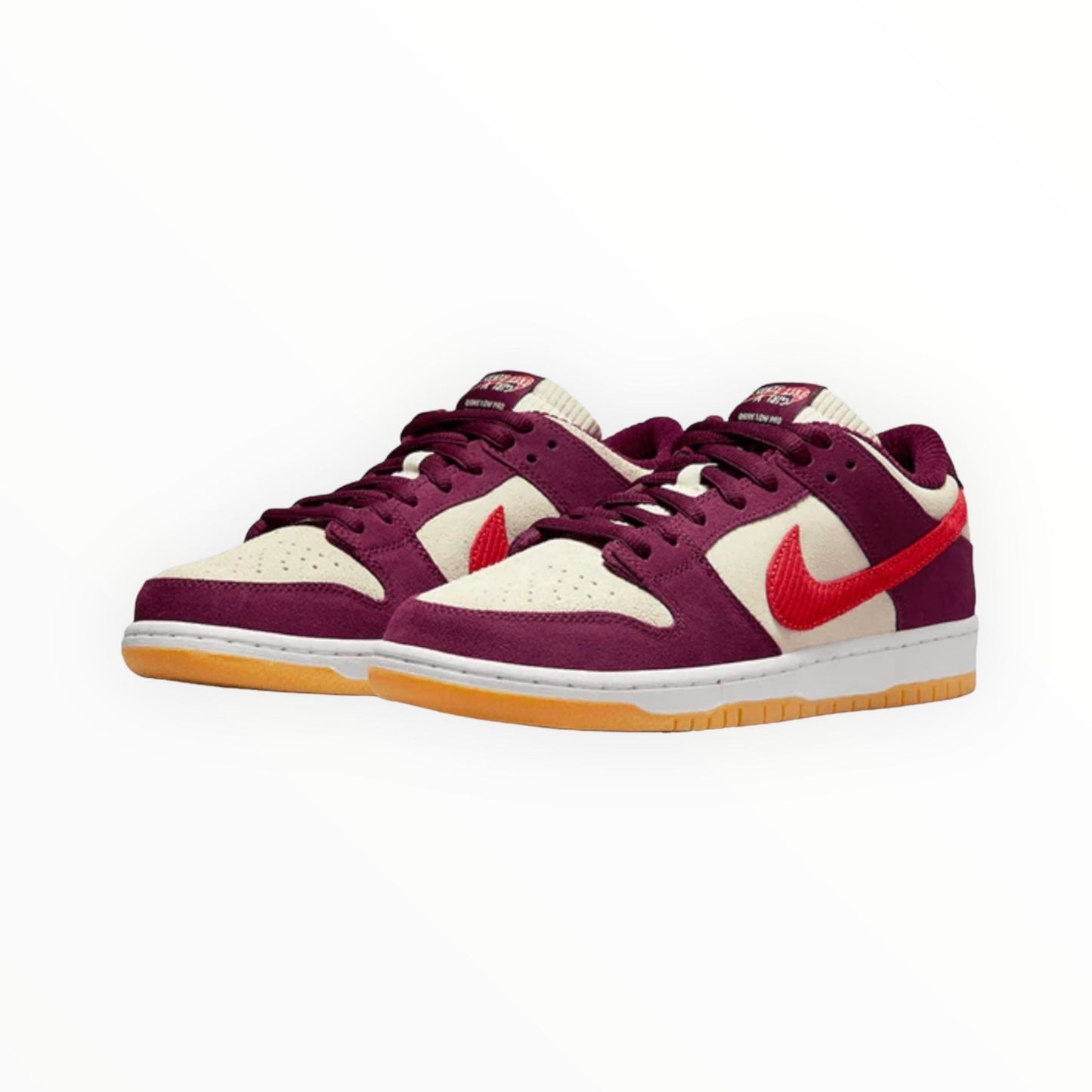 Nike SB Dunk Low - Skate Like A Girl