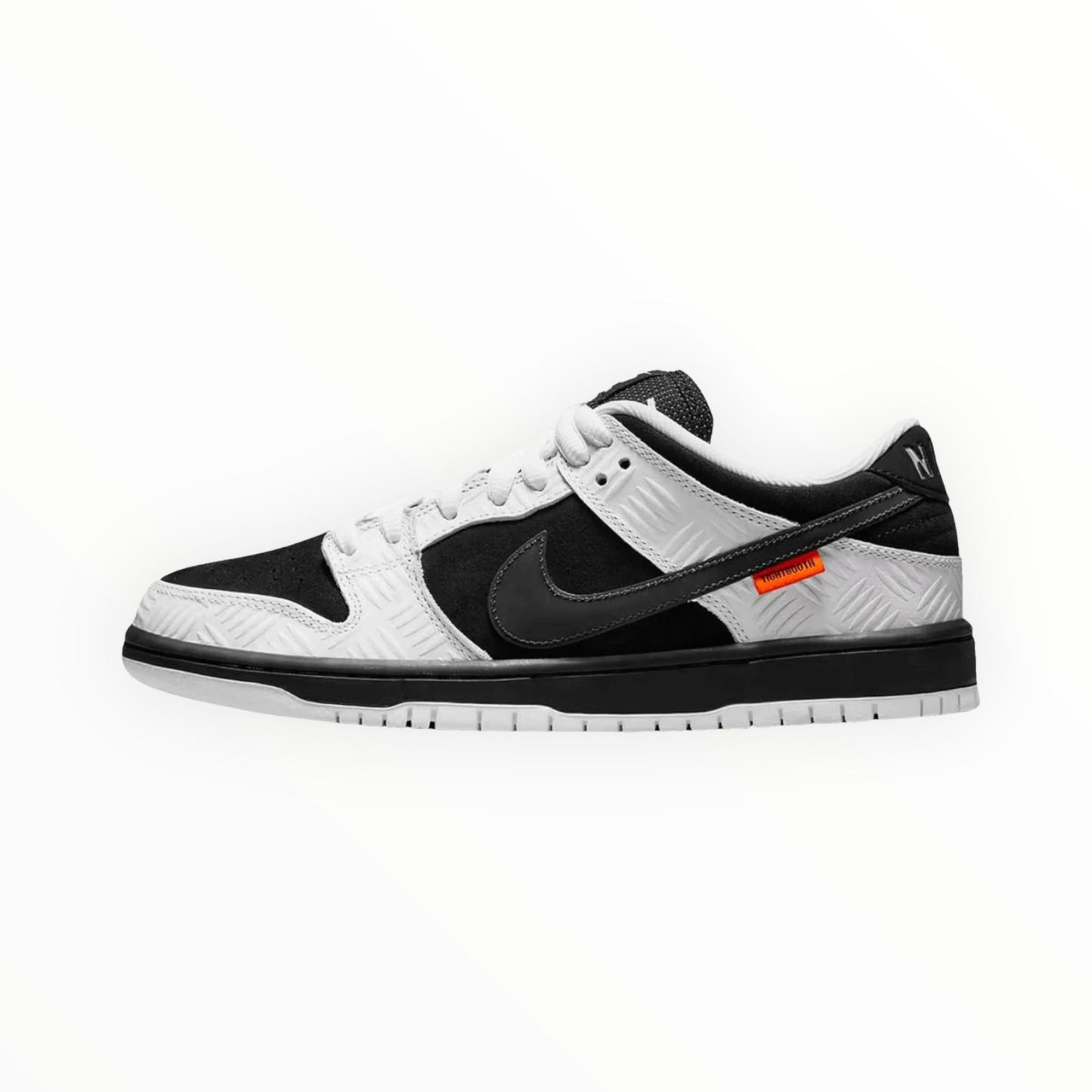 Nike SB Dunk Low - Tightbooth