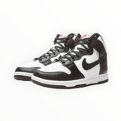 Nike Dunk High - Panda (W)