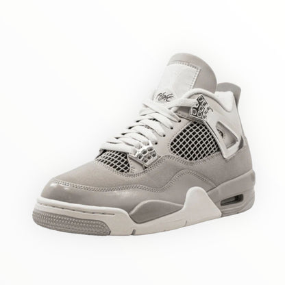 Air Jordan 4 - Frozen Moments